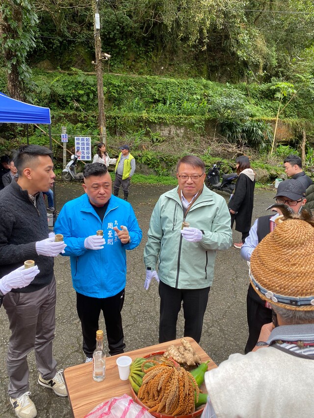 福山橋通車典禮區長及嘉賓合影